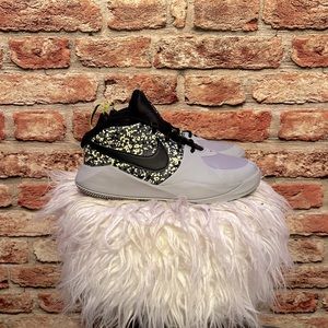 Nike Team Hustle D9 Basketball Shoes